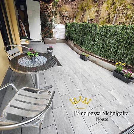 Principessa Sichelgaita House Βίλα Σαλέρνο Εξωτερικό φωτογραφία
