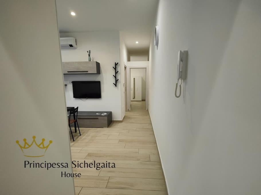 Principessa Sichelgaita House Βίλα Σαλέρνο Εξωτερικό φωτογραφία